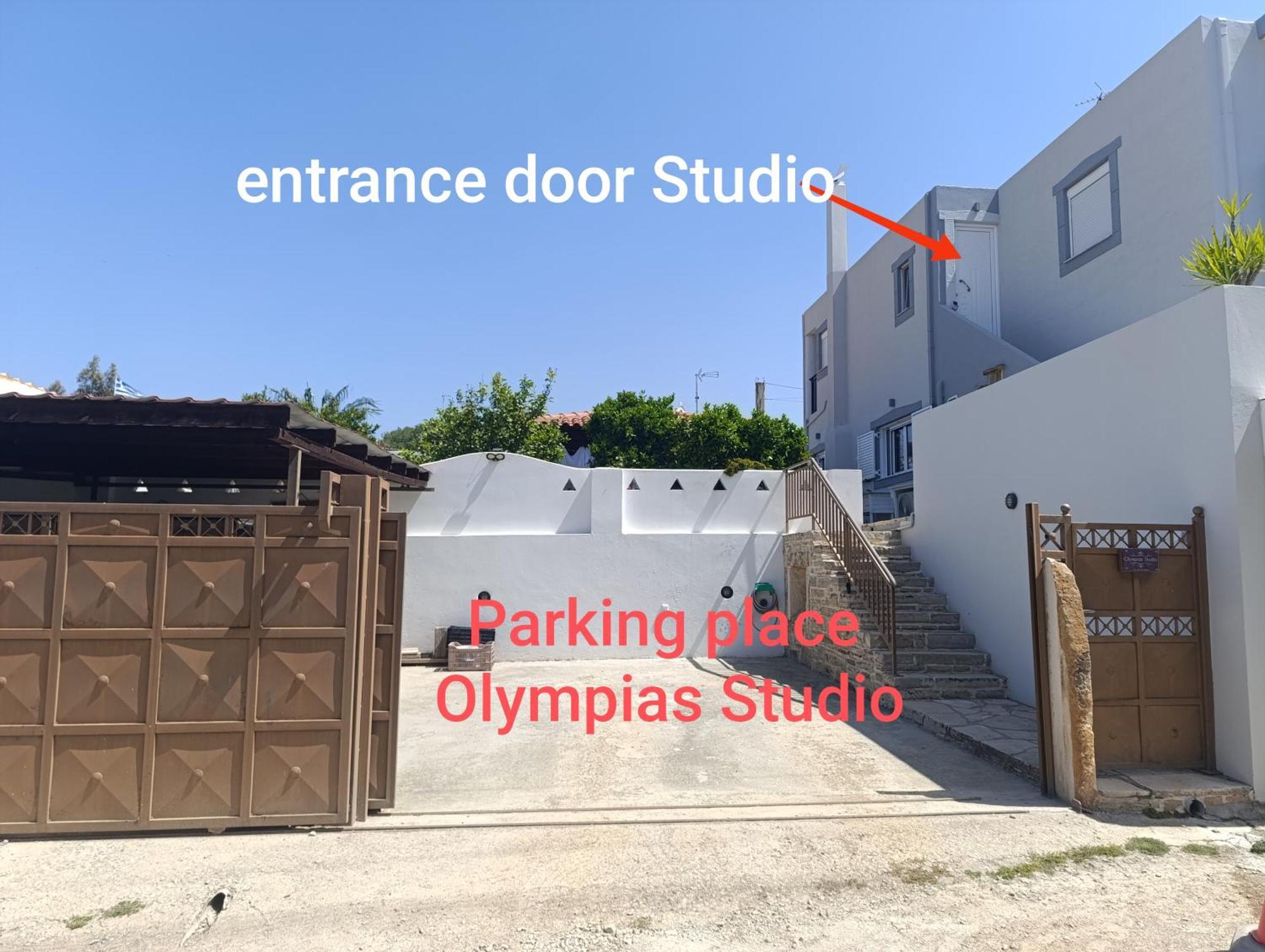 Olympias Studio "Pitsidia" Buitenkant foto